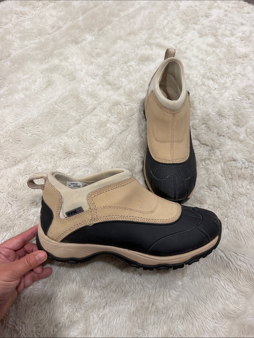 L.L. Bean Women's Beige and Black Waterproof Slip-On Winter Boots
